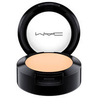 STUDIO FINISH CONCEALER