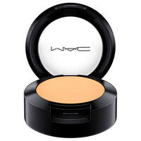 STUDIO FINISH CONCEALER